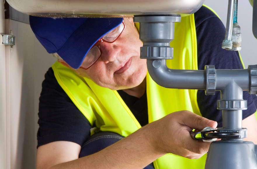 Local, trusted emergency plumbers — ready 24/7.